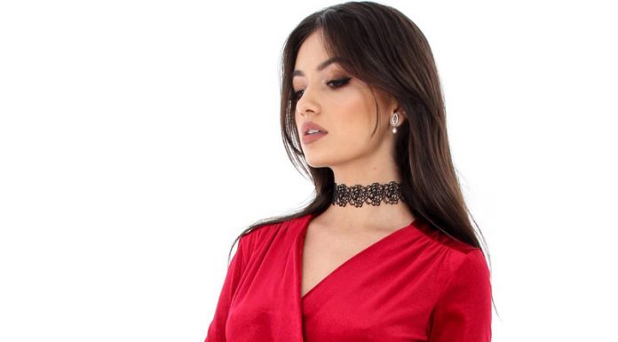 Sfaturi cum să combini culorile puternice pentru sezonul de primăvară