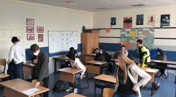 Decizia finală privind redeschiderea școlilor, anunțată astăzi