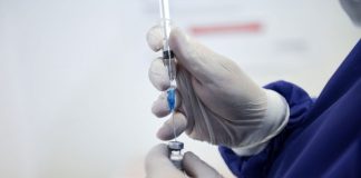 Dosar penal pentru neglijență în serviciu, după încurcătura cu doza de rapel Moderna