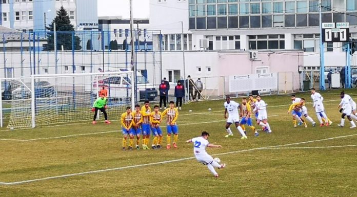 Pandurii s-au întors cu punct de la Bacău