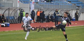 Pandurii a remizat cu liderul