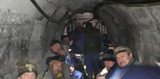 Jumătate dintre minerii de la CNU, blocaţi în mină – Singurele mine de uraniu din ţară se închid!