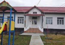 Noi locuri de joacă în comuna Licurici