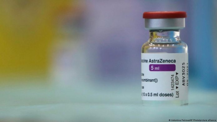 Astăzi, o nouă tranșă de vaccin AstraZeneca ajunge în România