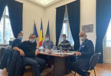 Protestatarii s-au întâlnit cu europarlamentarul Rareș Bogdan