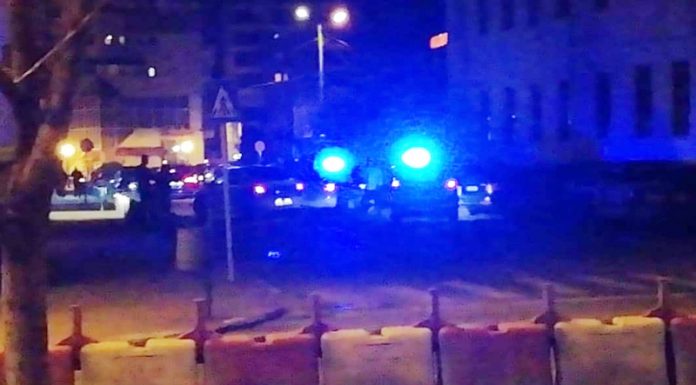 Și-a abandonat BMW-ul pe Popa Șapcă și a fugit! Poliția, în alertă