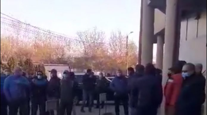 UPDATE: VIDEO: Protest la CEO!