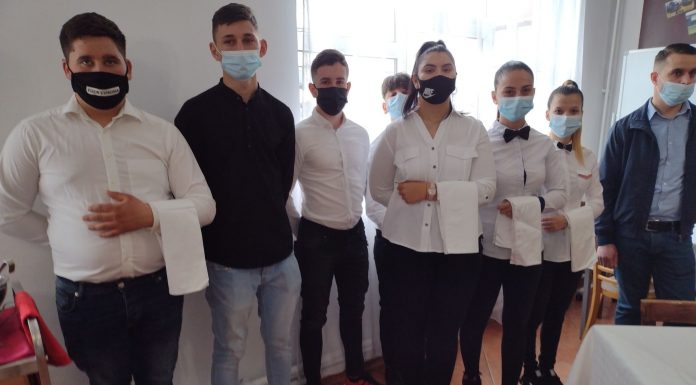 Promovare ,,dulce” a meseriilor de bucătar și ospătar, la Colegiul Economic ,,Virgil Madgearu” Târgu-Jiu