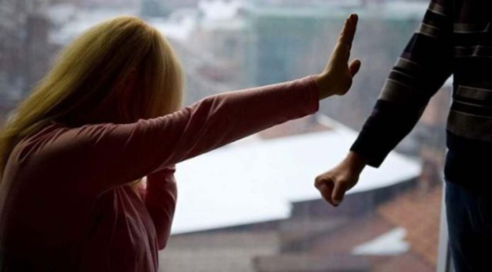 Și-a amenințat concubina cu moartea, după care a dat-o afară din casă. Motivul!