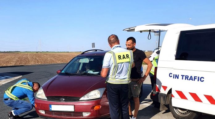 Gorj: Circa jumătate din mașinile verificate în trafic, descoperite cu defecțiuni tehnice