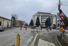 Lucrări reluate într-o intersecție din Târgu-Jiu