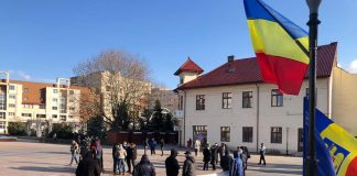 A opta săptămână de proteste în Piața Prefecturii. „Ne-au amăgit!”