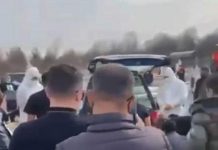 VIDEO: Vijai, mort de Covid la 35 de ani, înmormântat cu lăutari! Peste o sută de persoane la funerarii