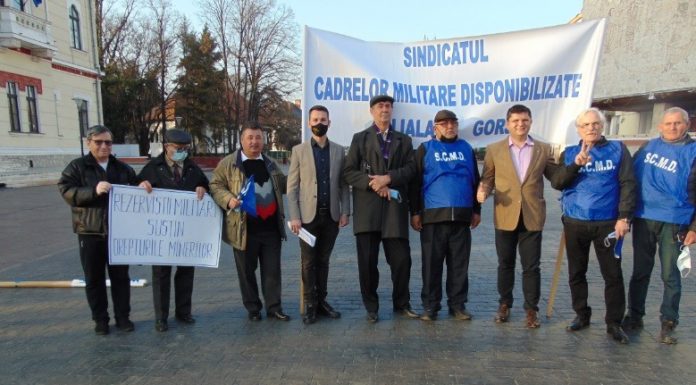 Pensionarii militari gorjeni, solidari cu minerii din Oltenia