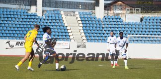 Străinii încep să plece de la Pandurii