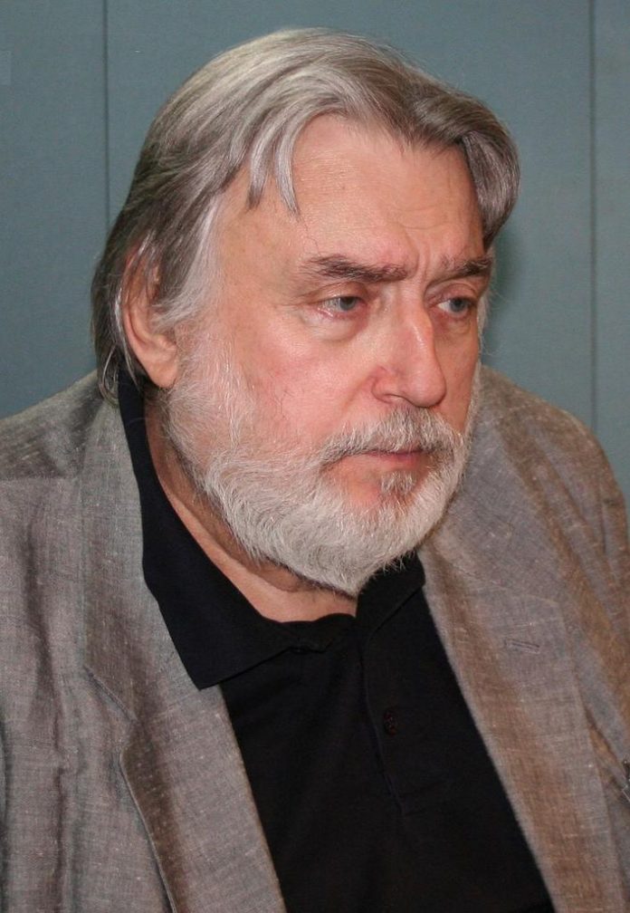 Adrian_Păunescu