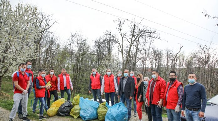 Acțiune de ecologizare a PSD Gorj, de Ziua Pământului