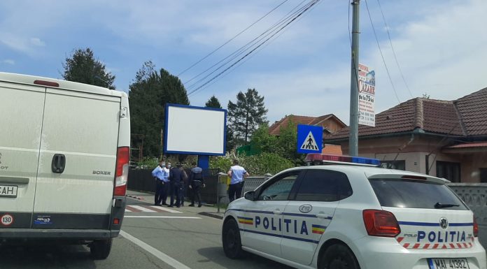 Fetița de 12 ani, accidentată de o mașină! A traversat neregulamentar
