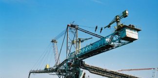 Front comun împotriva CE Oltenia. Cer Comisiei Europene să nu aprobe restructurarea companiei