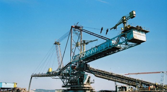 Front comun împotriva CE Oltenia. Cer Comisiei Europene să nu aprobe restructurarea companiei