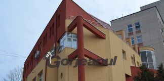 CEO vinde bunuri din demolări