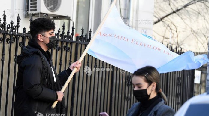 Asociaţiile de elevi protestează azi!