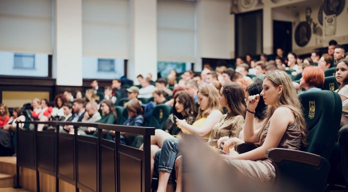 Ultimele zile de nominalizări la Gala Elevului Reprezentant