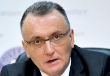 Ministrul Educaţiei cere teste Covid pe bază de salivă