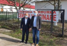 Centru de vaccinare la Turburea