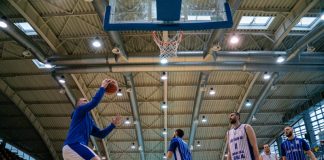 Ultimele două meciuri pentru echipa de baschet