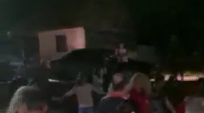 VIDEO: Horă de Paște în Boroșteni, taxată cu amenzi de către poliție