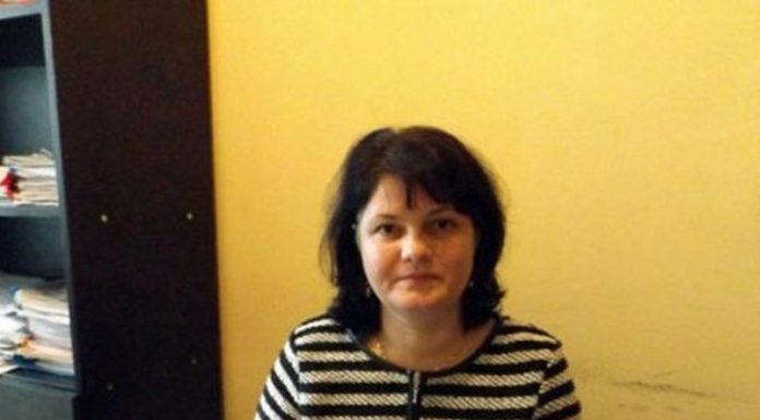Directoarea adjunctă a Casei de Pensii, recrutată, în liceu, de Securitate!