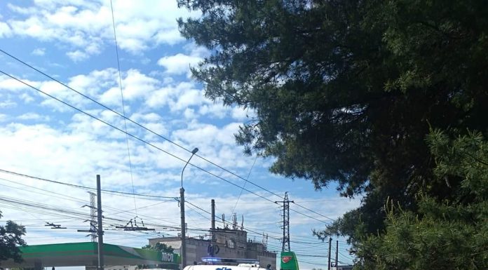 Femeie de 84 de ani accidentată când traversa strada! Dosar penal pentru șofer