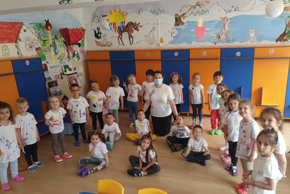 Copilăria – tărâm de poveste