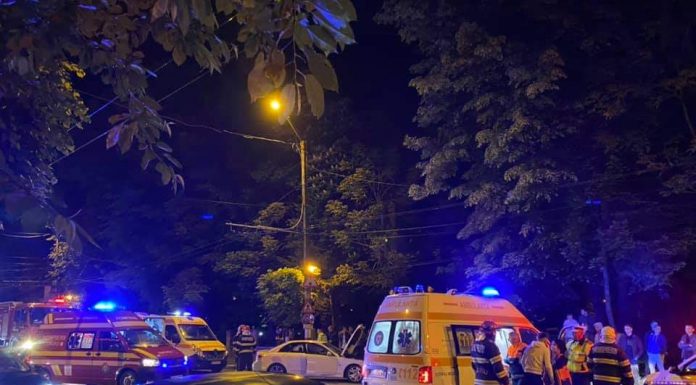 Patru victime în accidentul de azi-noapte, în faţa Parcului Central