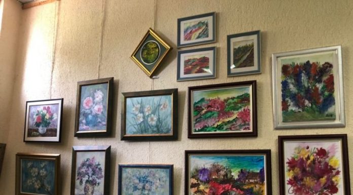 Artiști din Vâlcea expun, astăzi, la Târgu-Jiu