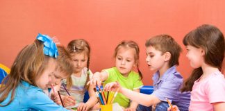 La sfârșitul lunii se dă startul înscrierilor la grădiniță. Reînscrierile încep astăzi