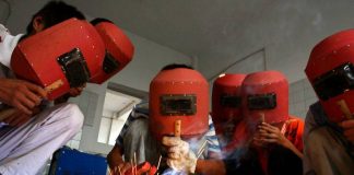 Noul grafic de desfășurare a examenelor de certificare a calificării profesionale a absolvenților din învățământul profesional și tehnic