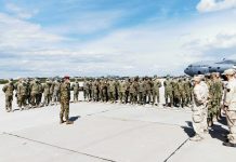 Militarii români se întorc din Afganistan