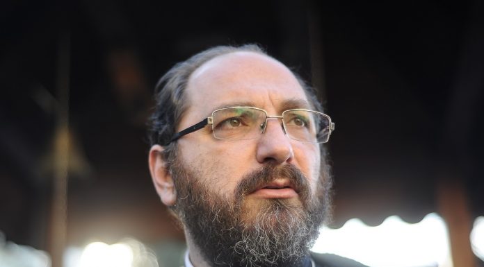 Educaţia credinţei…şi «Lecţia» de viaţă! – Interviu cu Părintele Prof. univ. dr. Constantin Necula, Prodecanul Facultăţii de Teologie Ortodoxă «Andrei Şaguna» din Sibiu – ,,Credinţa este un act de încredințare, nu de credulitate programată şi naivă”!