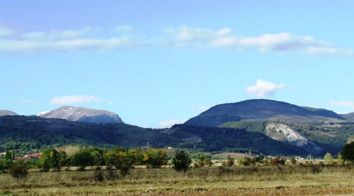 Pe „drumul de sub munte”