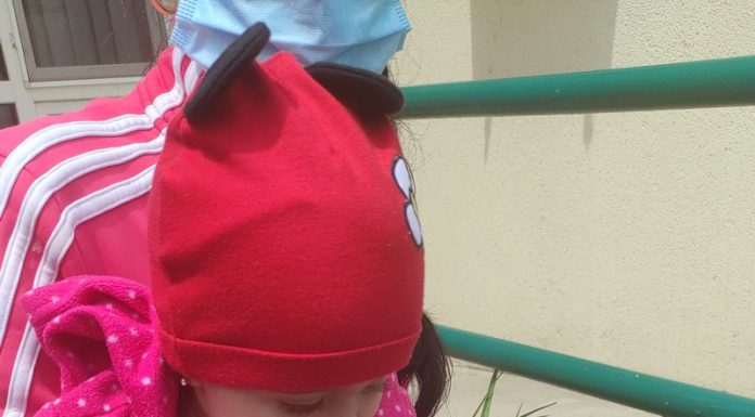 IAIPP: Plase cu fructe, dulciuri și răcoritoare pentru copiii din Târgu-Jiu și Padeș