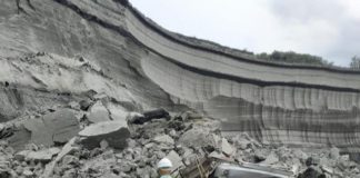 Vin tot mai mulţi angajaţi ai CEO la protestele din centrul municipiului Târgu-Jiu! – Filmări şi poze din cariere şi termocentrale, trimise la Guvern şi Parlament!