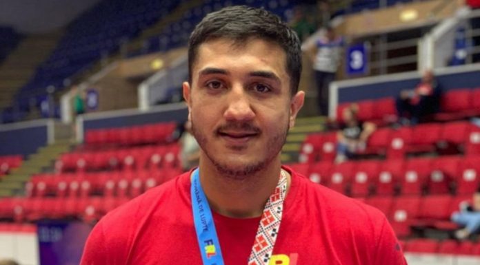 Beșliu, rezultat de moral înainte de CE de lupte