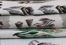 Meșterii populari și-au expus lucrările la Teatrul de Vară din Târgu-Jiu