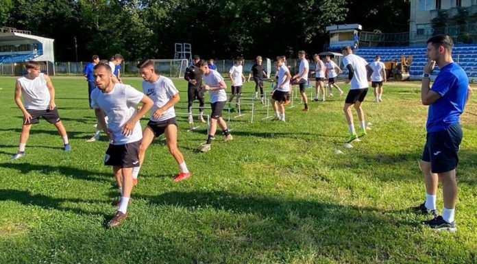 Dragoș Militaru a avut 21 de jucători la reunire