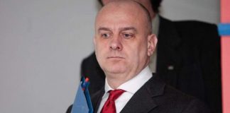 BNS: Copiii României, condamnați la sărăcie!