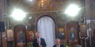 Educaţia…Lecţiei de Viaţă! – Sărbătoare duhovnicească prilejuită de lansarea Cărţii: «BISERICA DIN URDARI – monument istoric» (II) – ,,Când mă uit la sfinţi şi la icoane, când mă uit în sus, parcă văd sufletele celor adormiţi întru Domnul, care veghează asupra noastră şi ne ocrotesc”!