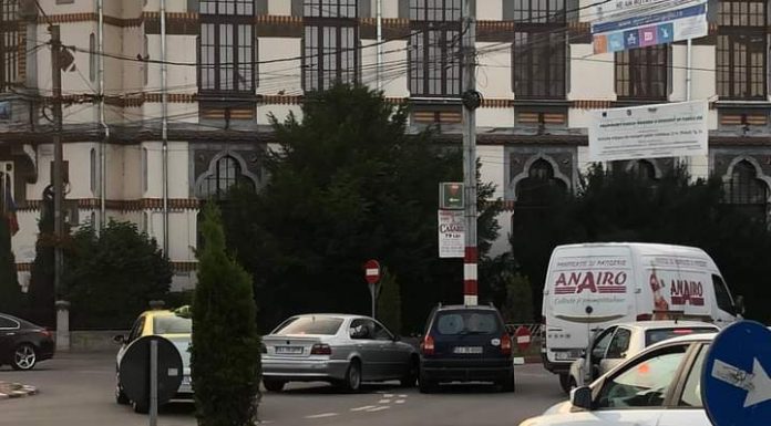 Tamponare în față la CNTV