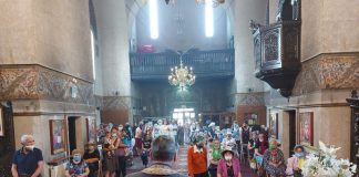 Biserica ,,Sf. Apostoli Petru şi Pavel“ din Târgu-Jiu, gazdă a activității catehetice ,,Despre credinţa creştină“